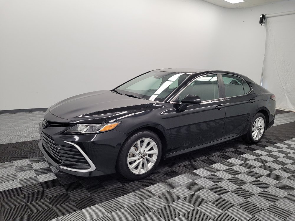 Used 2024 Toyota Camry LE FWD image 2