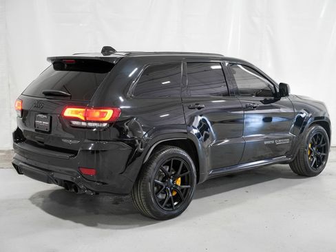 Used 2018 Jeep Grand Cherokee Trackhawk AWD/4WD image 6