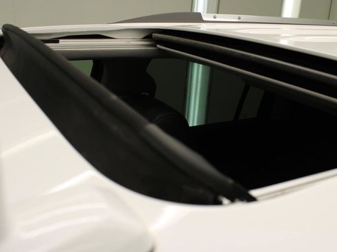 Used 2020 GMC Yukon XL Denali w/ Denali Ultimate Package image 26