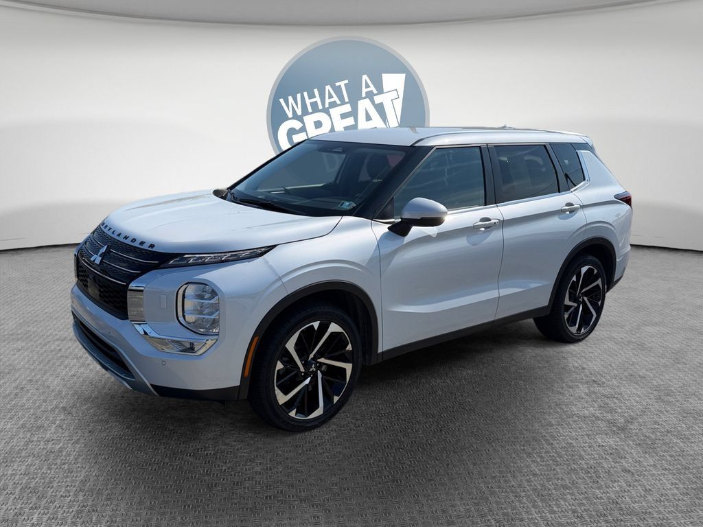 Used 2024 Mitsubishi Outlander SE AWD/4WD image 8