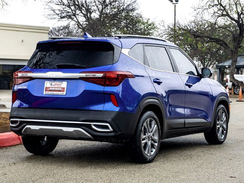 Used 2023 Kia Seltos S w/ Navigation Package image 5