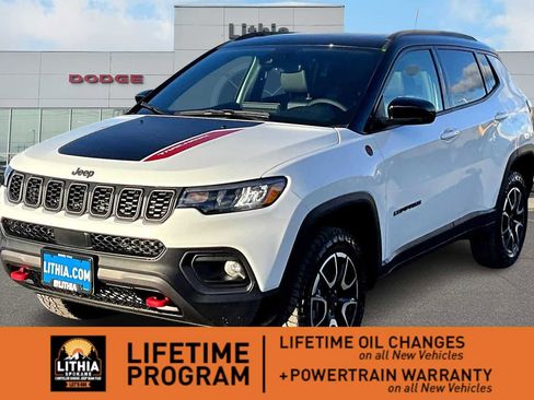 New 2026 Jeep Compass Trailhawk w/ Sun, Sound & Navigation Group image 1