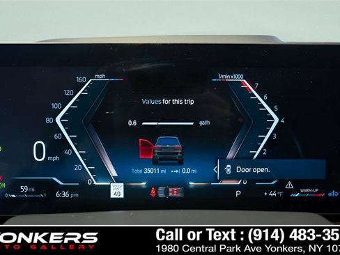Used 2023 BMW X7 xDrive40i w/ M Sport Package AWD/4WD image 30