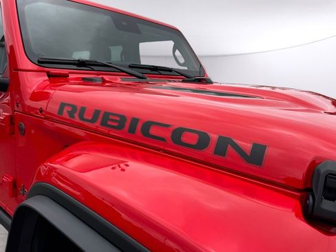Used 2024 Jeep Wrangler Unlimited Rubicon AWD/4WD image 6