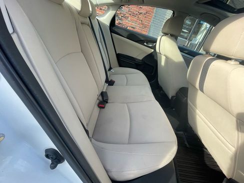 Used 2018 Honda Civic EX image 24