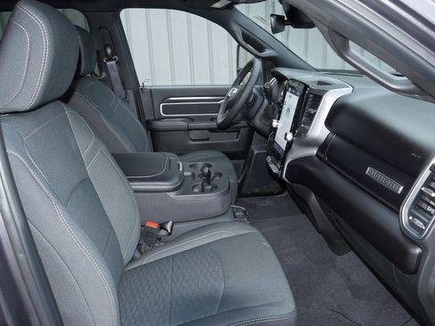 Used 2025 RAM 2500 Big Horn image 26