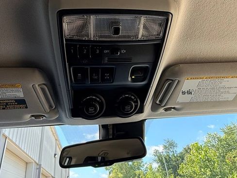 Used 2023 Toyota 4Runner TRD Off-Road Premium AWD/4WD image 26