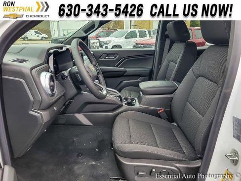 New 2025 Chevrolet Colorado LT image 8