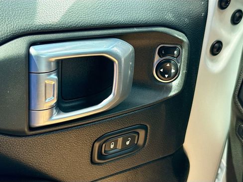 Used 2023 Jeep Wrangler Unlimited Rubicon 4xe w/ Cold Weather Group image 19