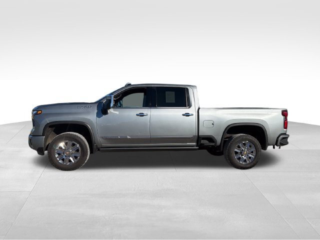 Used 2024 Chevrolet Silverado 3500 High Country w/ Technology Package AWD/4WD image 10