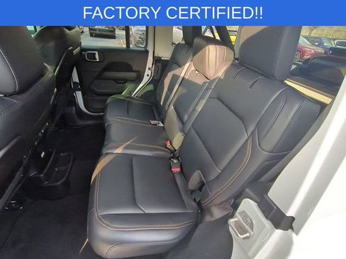 Certified 2024 Jeep Wrangler Unlimited Sahara image 28