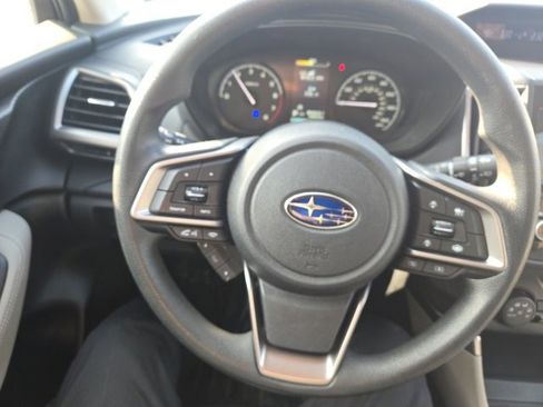 Used 2023 Subaru Forester image 2