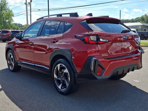 Used 2024 Subaru Crosstrek 2.5i Limited AWD/4WD image 8