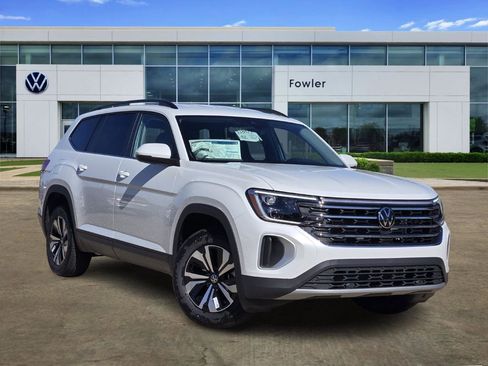 New 2026 Volkswagen Atlas SE AWD/4WD image 1