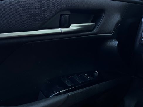 Used 2025 Toyota Camry LE image 20