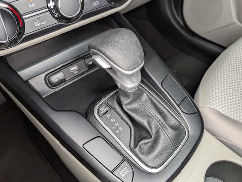 Certified 2023 Kia Soul LX image 27