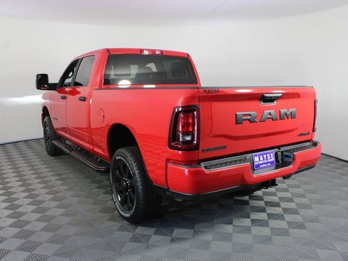 New 2026 RAM 2500 Big Horn w/ Night Edition AWD/4WD image 20