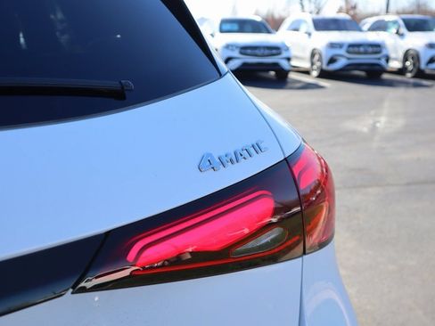 Used 2026 Mercedes-Benz GLC 300 4MATIC image 8