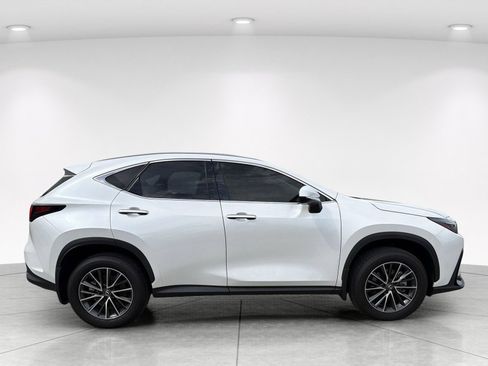 Used 2025 Lexus NX 250 FWD w/ Accessory Package (K3) image 3