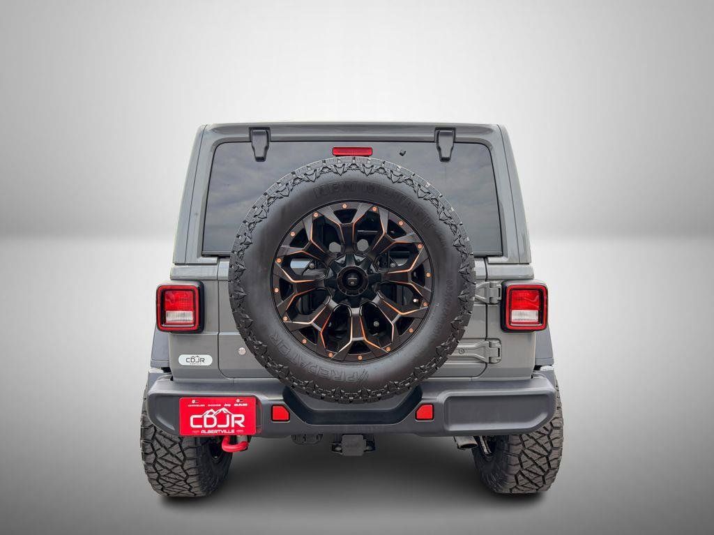 Used 2019 Jeep Wrangler Unlimited Rubicon AWD/4WD image 9