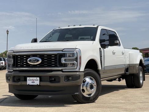 New 2026 Ford F350 King Ranch AWD/4WD image 2