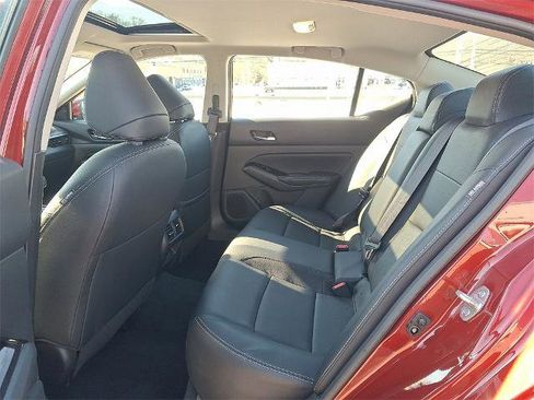 Certified 2024 Nissan Altima 2.5 SL image 11