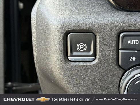 Certified 2025 Chevrolet Silverado 1500 ZR2 w/ Technology Package image 29