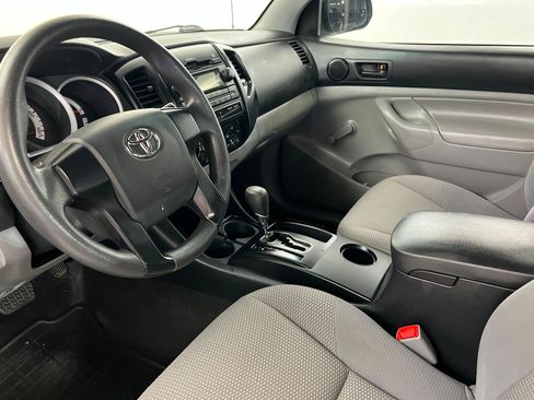 Used 2012 Toyota Tacoma 4x4 Regular Cab image 12