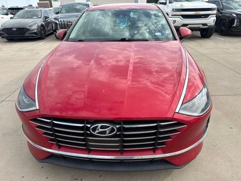 Used 2021 Hyundai Sonata SE w/ Winter Weather Package FWD image 2