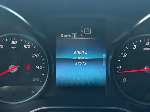 Used 2022 Mercedes-Benz GLC 300 4MATIC image 26