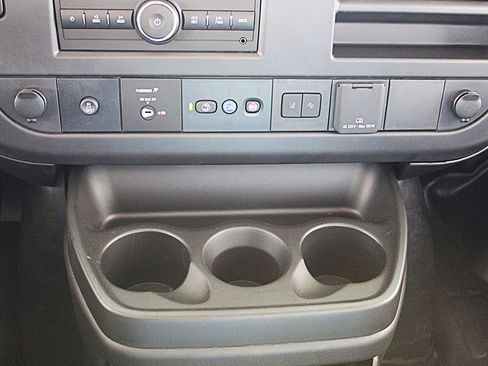 Used 2024 Chevrolet Express 2500 w/ Driver Convenience Package image 29