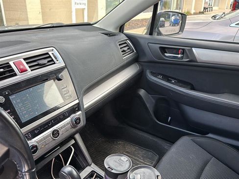 Used 2015 Subaru Outback 2.5i Premium AWD/4WD image 15