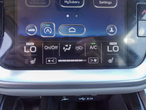 Certified 2022 Subaru Outback Premium AWD/4WD image 17