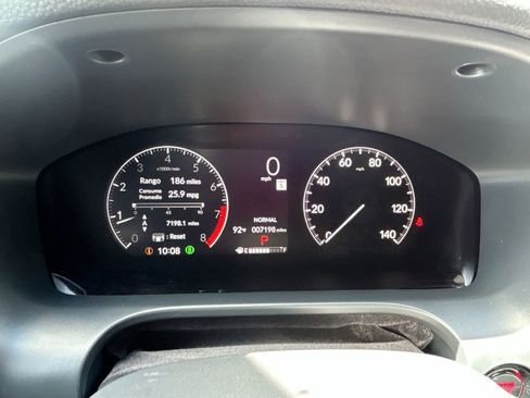 Certified 2026 Honda HR-V Sport image 19