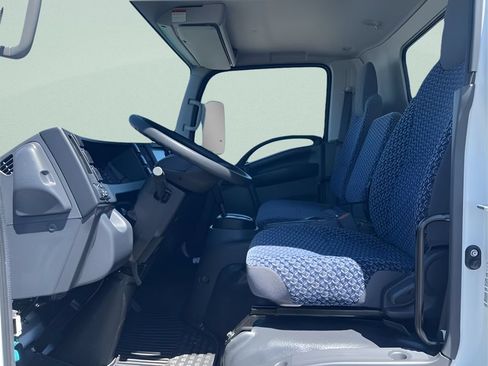 New 2024 Chevrolet Low Cab Forward RWD image 5