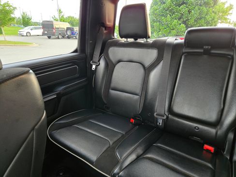 Used 2024 RAM 1500 Laramie RWD image 12