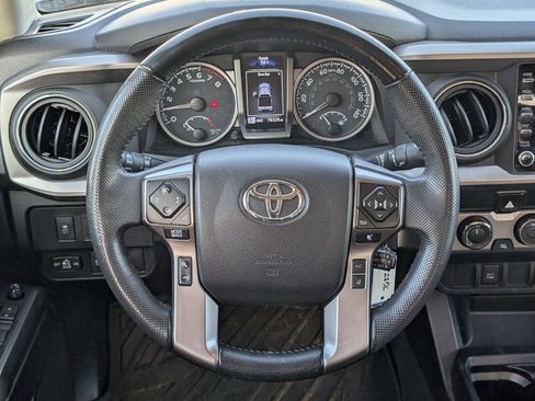 Used 2021 Toyota Tacoma 4x4 Double Cab image 11