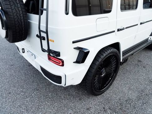 Used 2022 Mercedes-Benz G 550 image 11