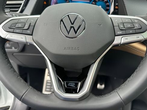 New 2026 Volkswagen Atlas Cross Sport SEL R-Line AWD/4WD image 35