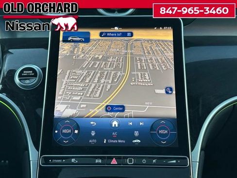 Used 2025 Mercedes-Benz GLC 300 4MATIC w/ AMG Line image 18