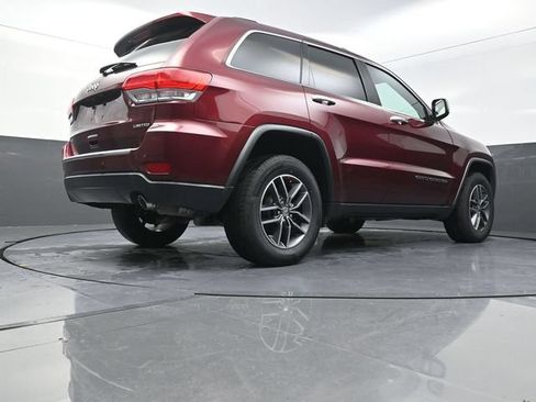 Used 2018 Jeep Grand Cherokee Limited AWD/4WD image 37
