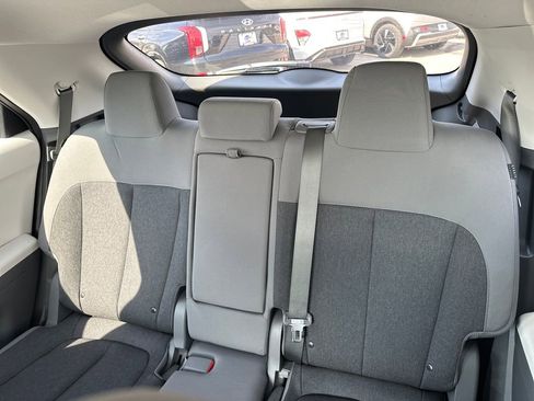 New 2025 Hyundai Ioniq 5 SE image 23