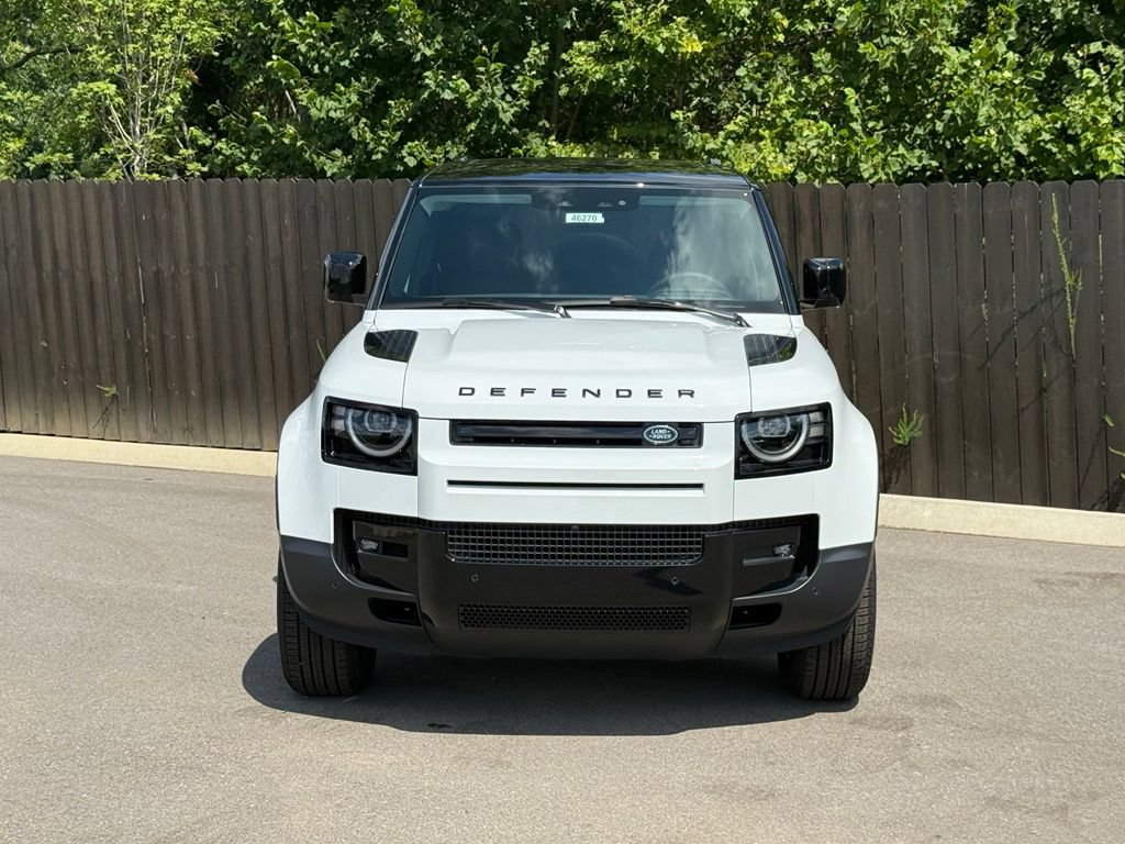 New 2026 Land Rover Defender 110 S AWD/4WD image 9