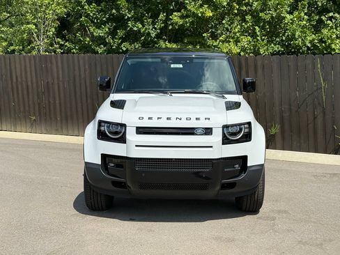 New 2026 Land Rover Defender 110 S AWD/4WD image 9