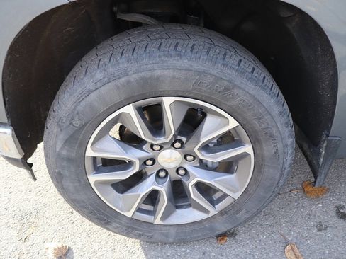 Used 2022 Chevrolet Silverado 1500 LT image 22
