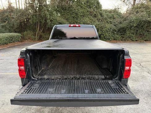 Used 2018 Chevrolet Silverado 1500 LT image 8