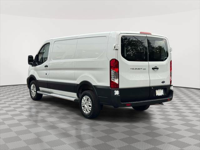 Used 2025 Ford Transit 250 Low Roof w/ Exterior Upgrade Package RWD image 5