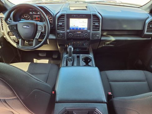 Used 2019 Ford F150 XLT w/ Equipment Group 302A Luxury AWD/4WD image 10