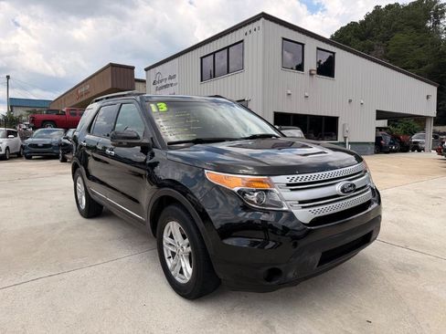 Used 2013 Ford Explorer XLT FWD image 1