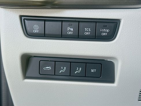 Used 2025 MAZDA CX-90 3.3 Turbo w/ Premium Plus Pkg image 17